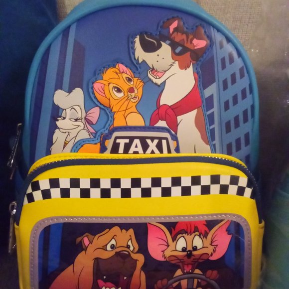 Lounge fly bags and Wallets - Picture 5 of 16